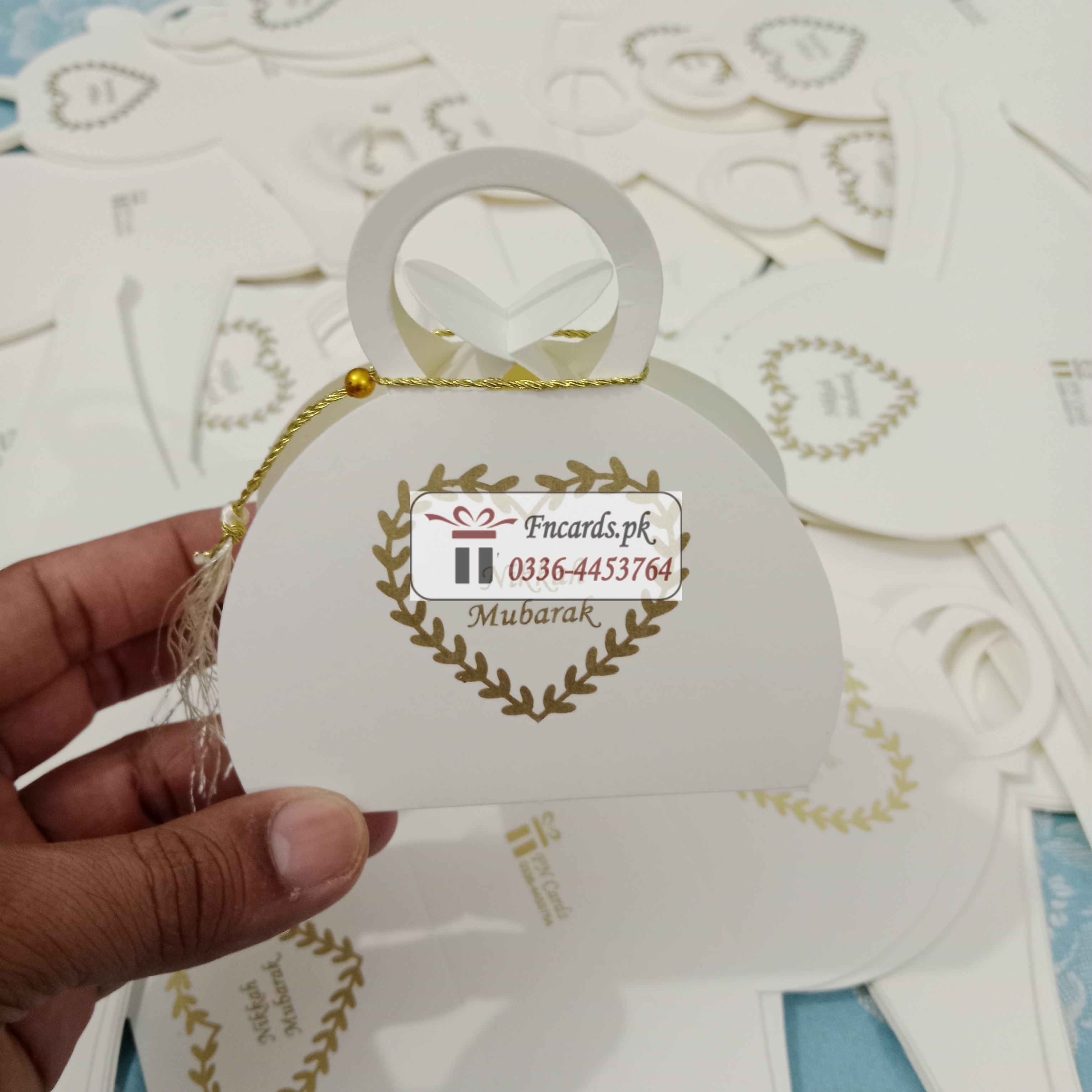 Pris Bid Boxes With Heart Style Printing