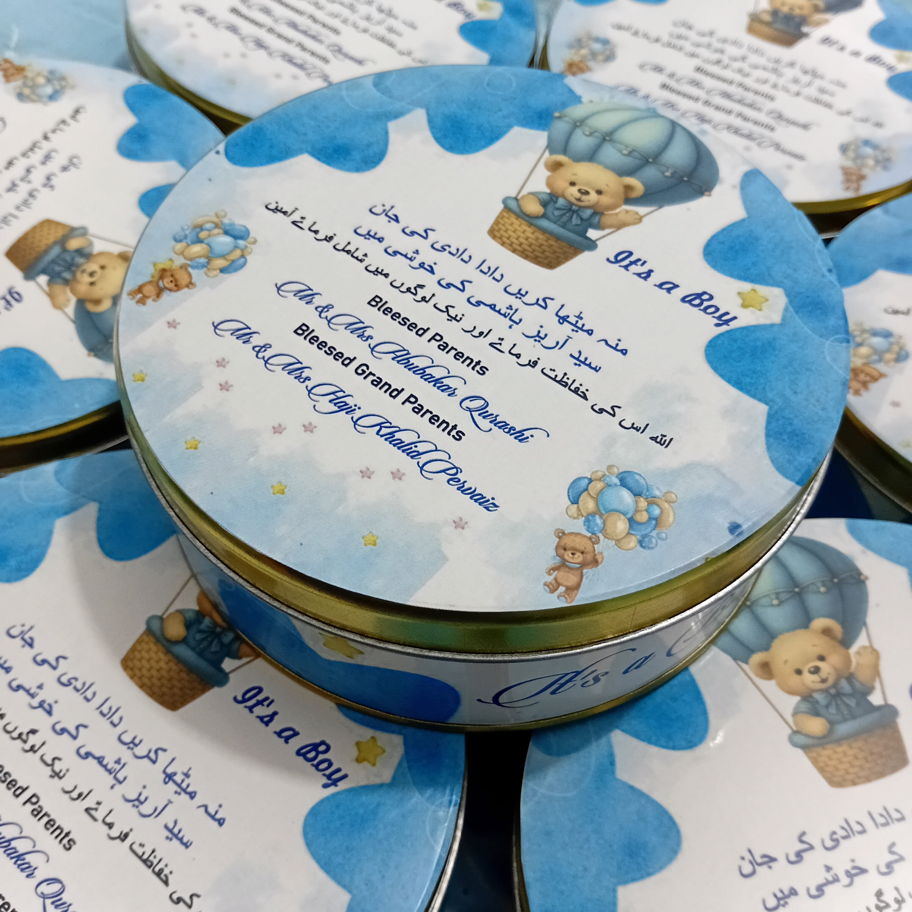 1 Kg Sweet Boxes Round For Boy