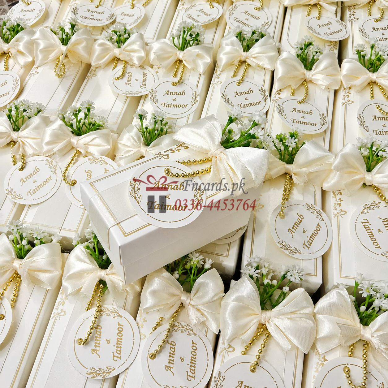 Beautifull Bid Boxes With Name Tag