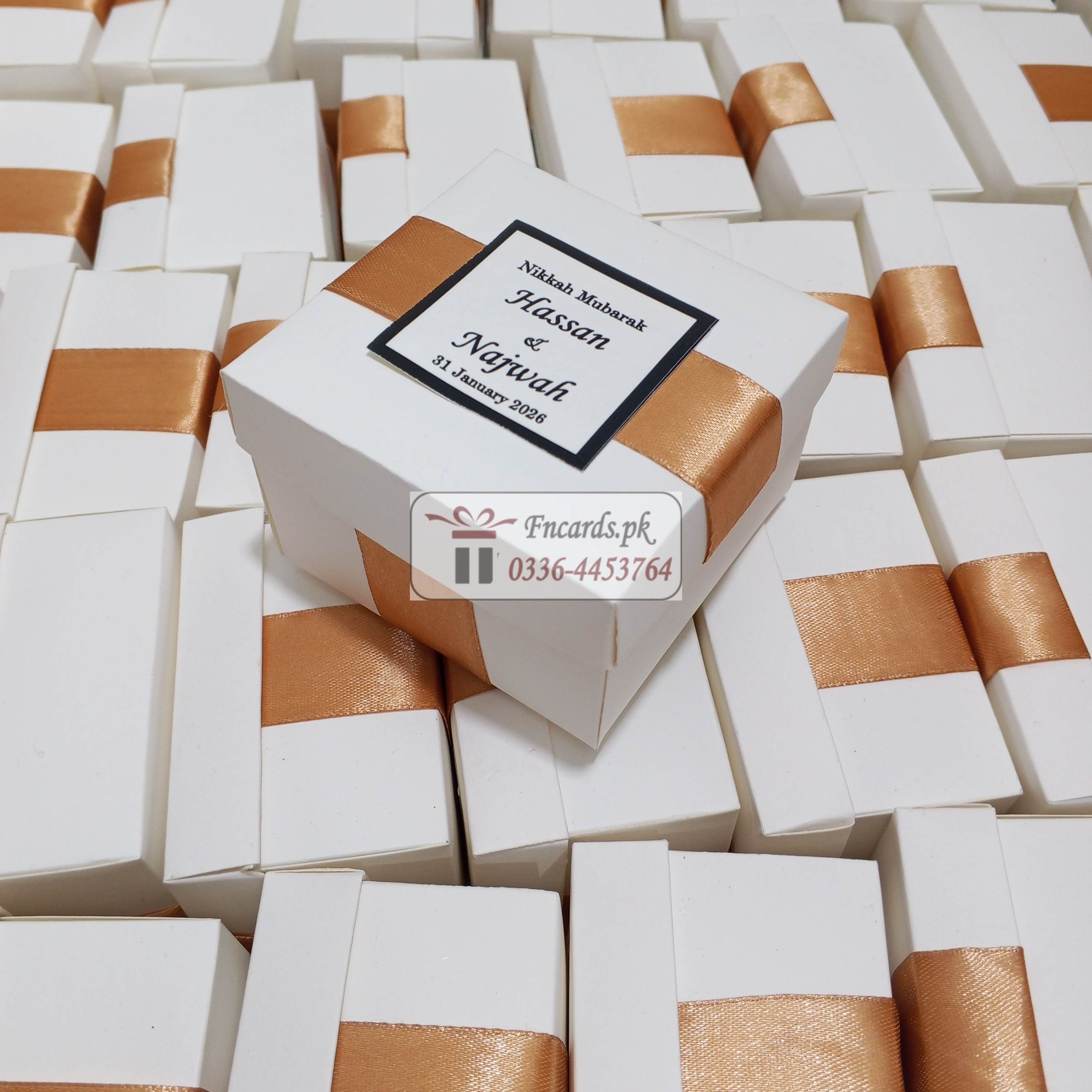 Beautifull Bid Boxes With Name Tag