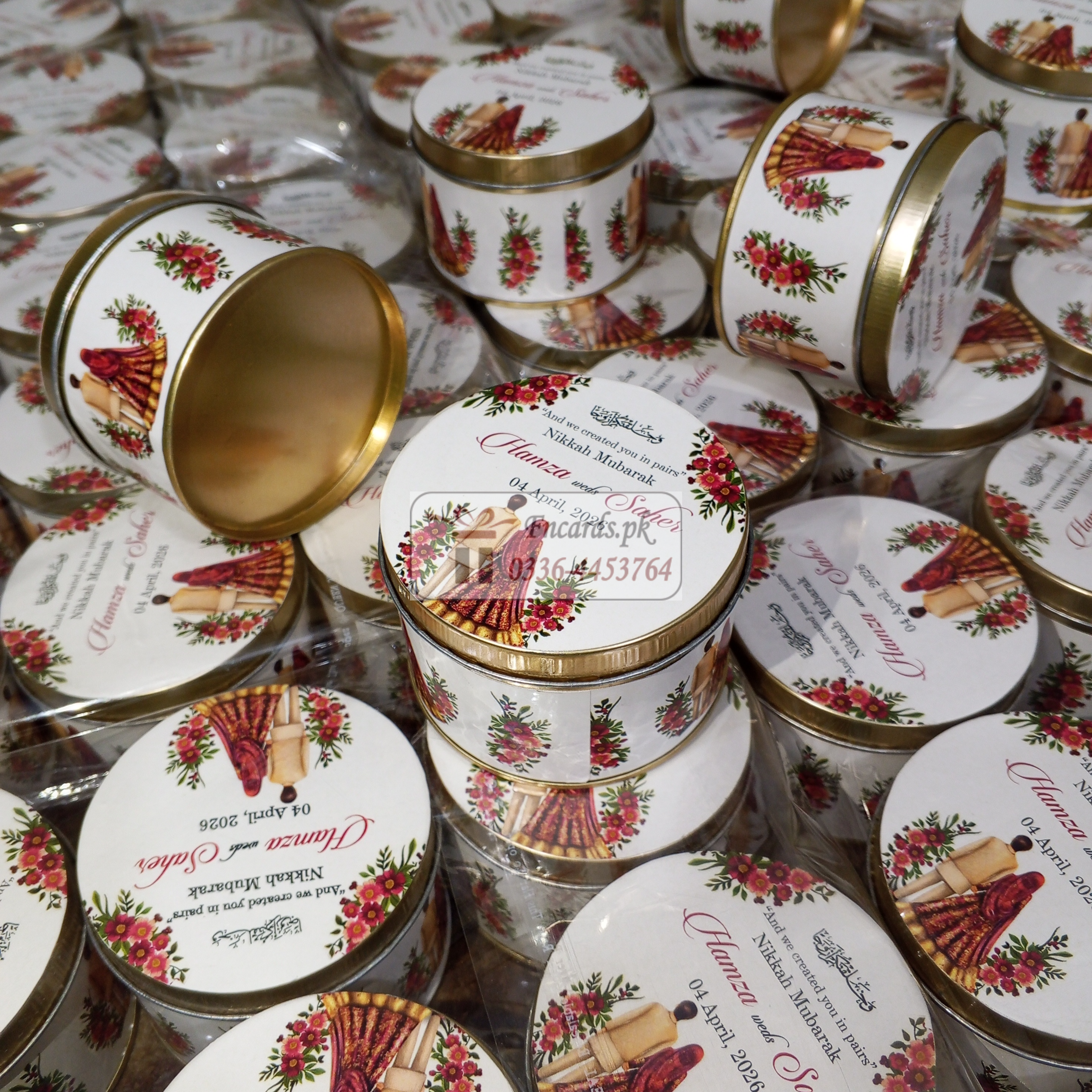 Mahron Flowers With Couple  Tin Bid Boxes