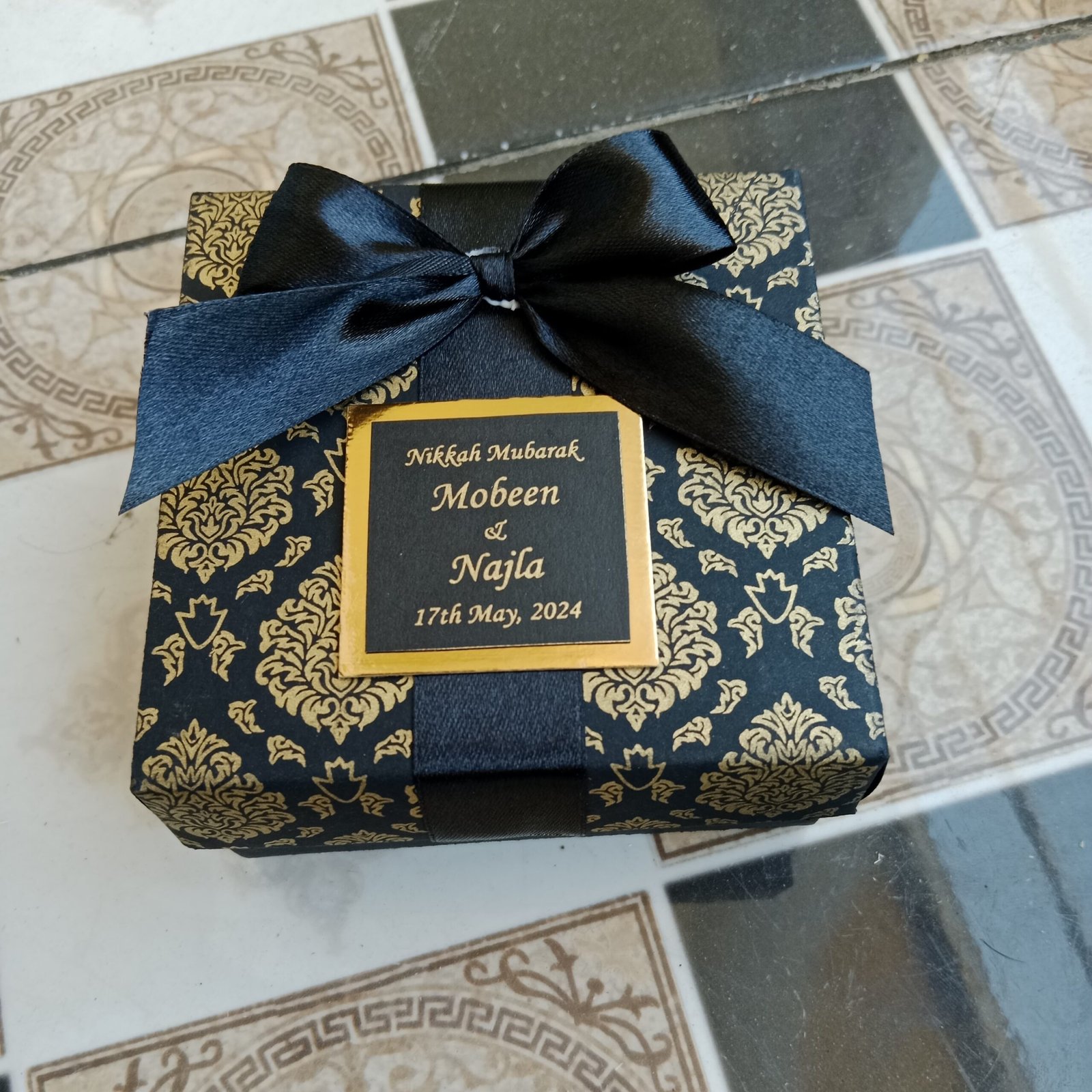 250 gram Card Bid Boxes 250 gram Card Bid Boxes