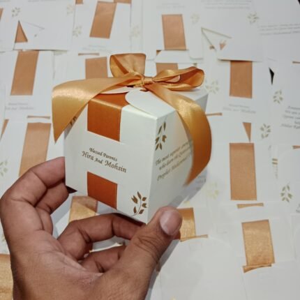 Goldan Ribbon Bid Boxes