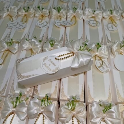 Special Long Bid Boxes With Unique Flowers